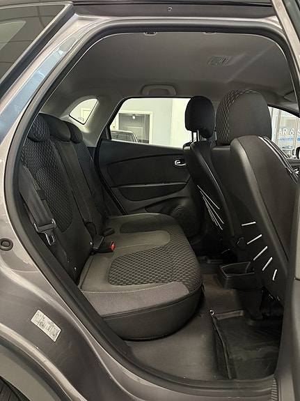 Renault Captur 21 of 21
