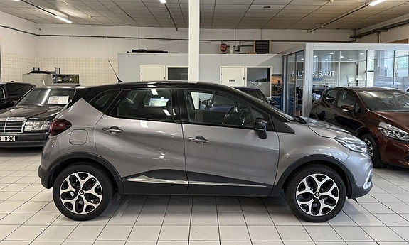 Renault Captur 2 of 21