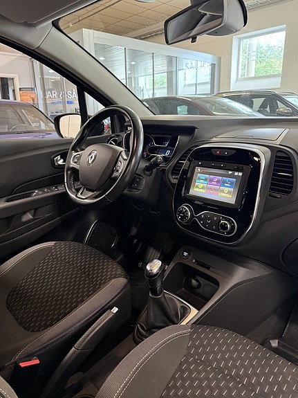 Renault Captur 13 of 21