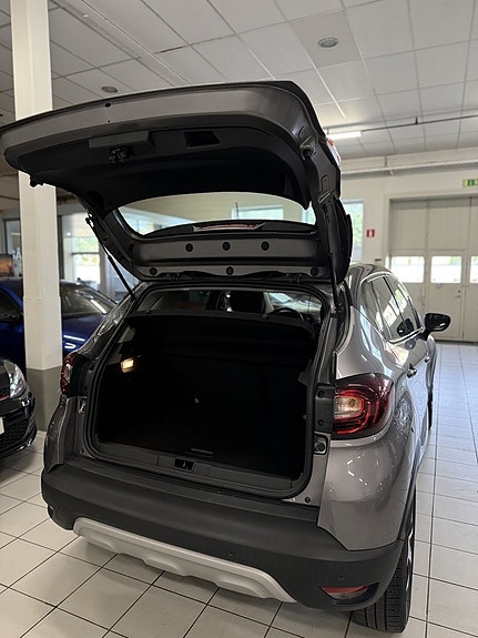 Renault Captur 4 of 21