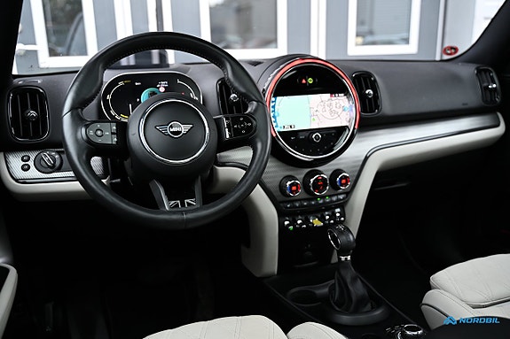 MINI Countryman Cooper SE 9 of 23