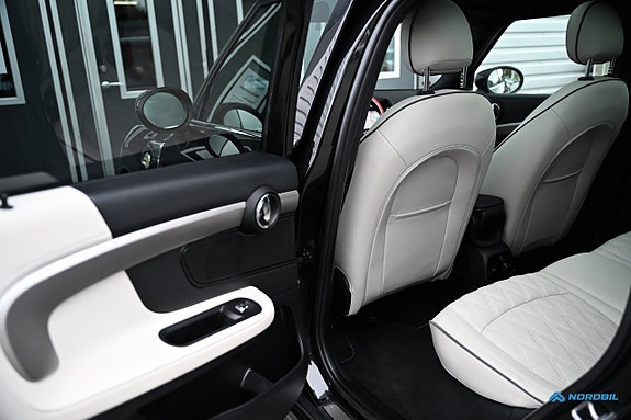 MINI Countryman Cooper SE 21 of 23