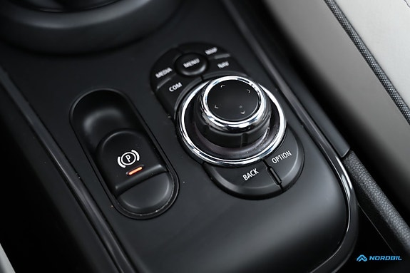 MINI Countryman Cooper SE 10 of 23