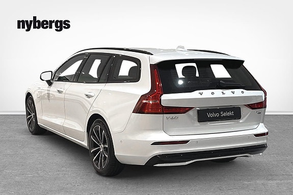 Volvo V60 3 of 12