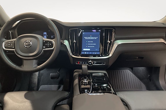 Volvo V60 8 of 12