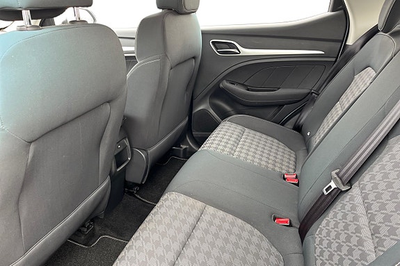 MG ZS EV 22 of 25