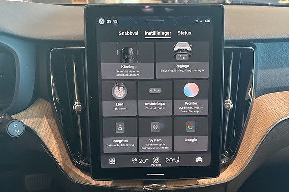 Volvo XC60 30 of 30