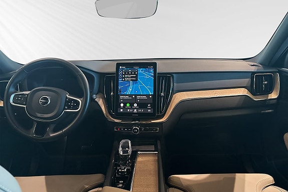 Volvo XC60 9 of 30