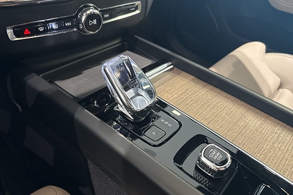 Volvo XC60 26 of 30