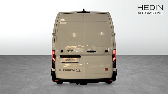 Nissan Interstar 5 of 12