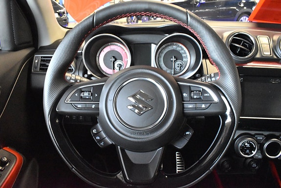 Suzuki Swift 15 of 19