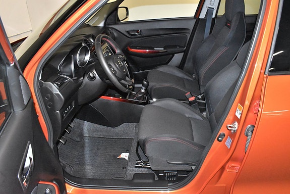 Suzuki Swift 8 of 19