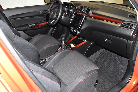 Suzuki Swift 12 of 19