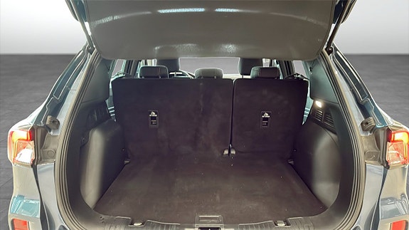 Ford Kuga 10 of 14
