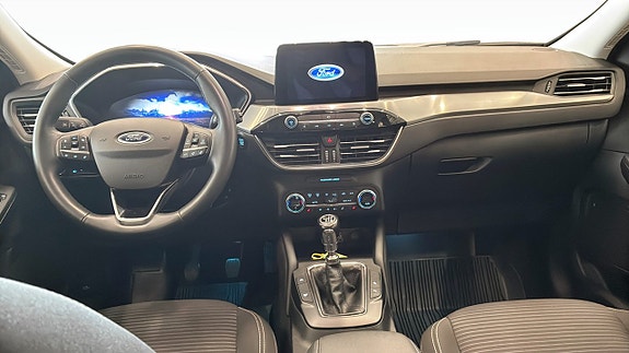 Ford Kuga 4 of 14
