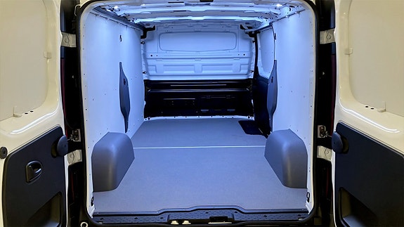 Nissan Primastar 6 of 12