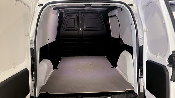 Nissan Townstar 6 of 12