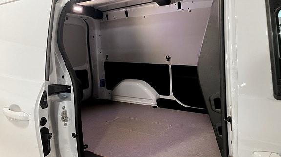 Nissan Townstar 7 of 12