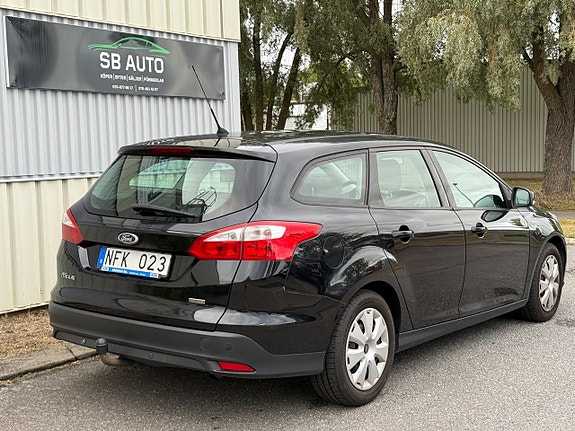 Ford Focus 3 of 13