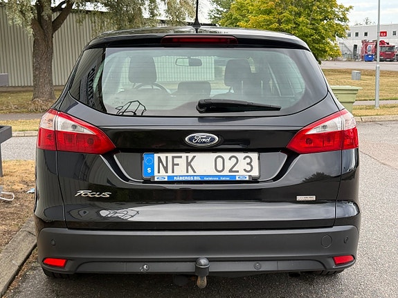 Ford Focus 4 of 13