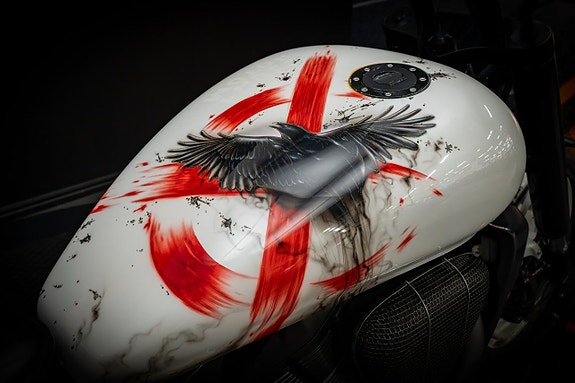 Suzuki Intruder M1800R *300 mm bakdäck* 17 of 20