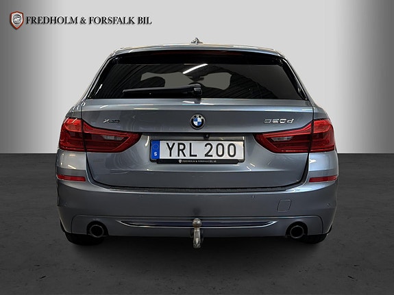 BMW 520d 4 of 30
