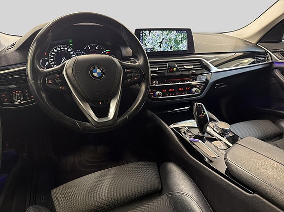 BMW 520d 10 of 30