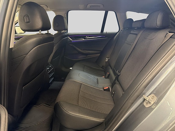 BMW 520d 13 of 30
