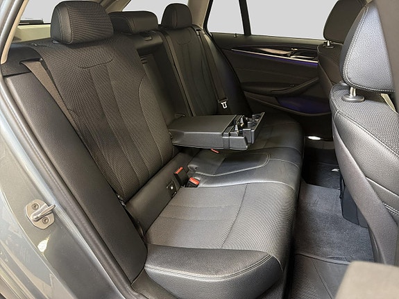 BMW 520d 16 of 30