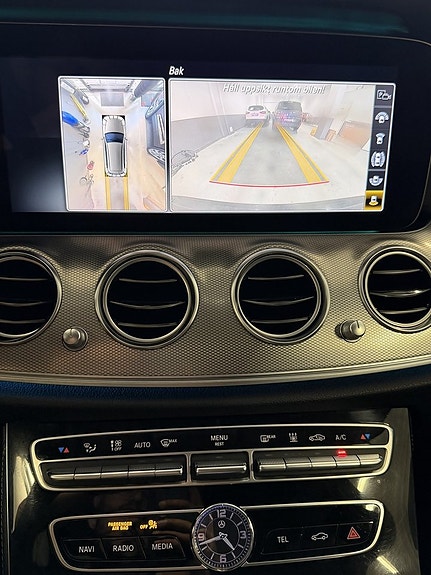 Mercedes-Benz E300 de 20 of 25
