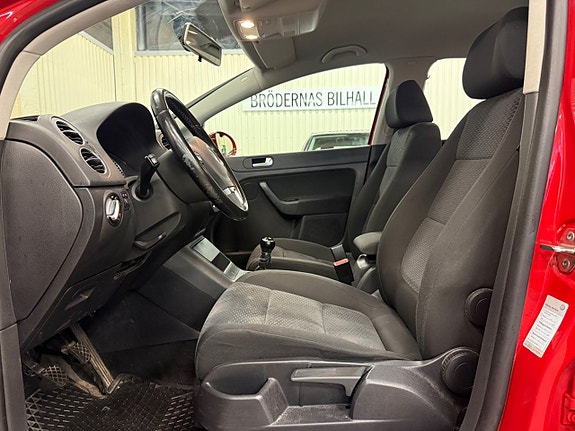 Volkswagen Golf Plus 3 of 9