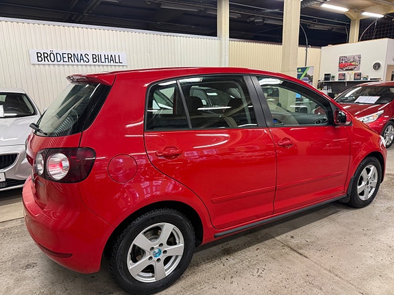 Volkswagen Golf Plus 2 of 9