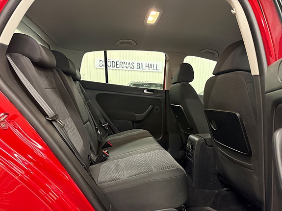 Volkswagen Golf Plus 7 of 9
