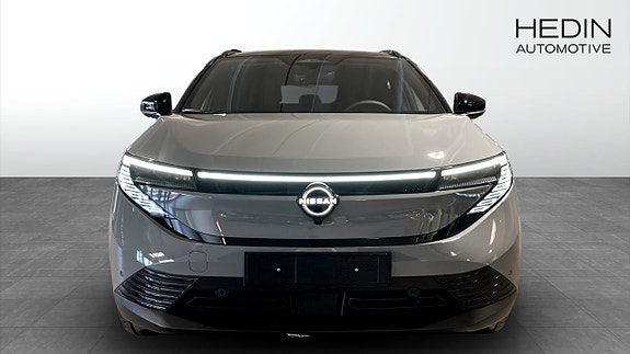 Nissan Leaf 8 of 14