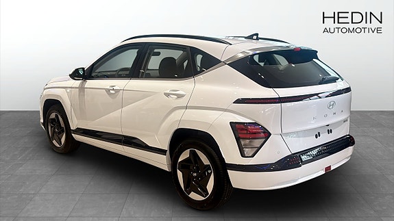 Hyundai Kona 2 of 12