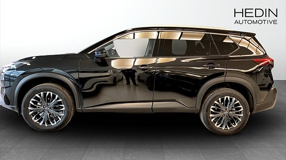 Nissan X-Trail 9 of 10