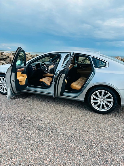 Volvo S90 6 of 11
