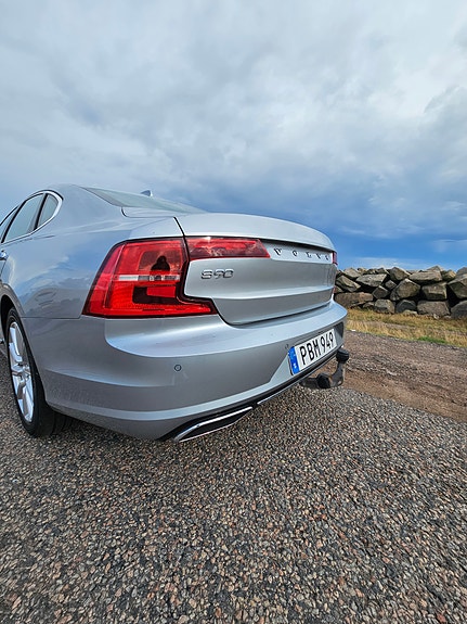 Volvo S90 11 of 11