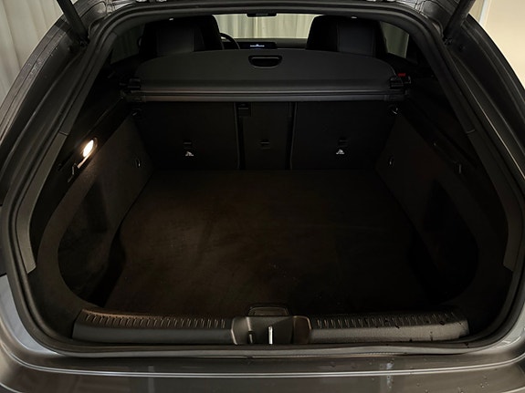 Mercedes-Benz CLA250 e 19 of 24
