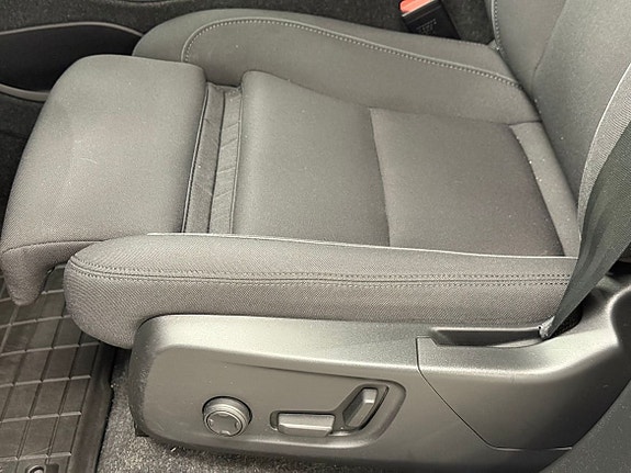 Volvo XC40 19 of 26