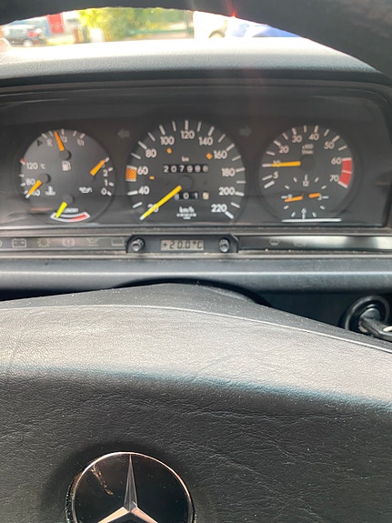 Mercedes-Benz 190 E 7 of 7