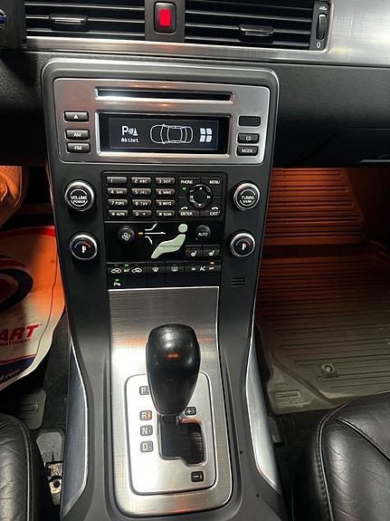 Volvo V70 15 of 17