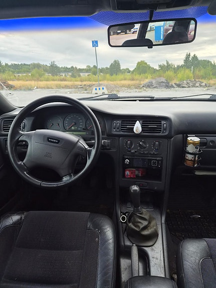 Volvo V70 5 of 5