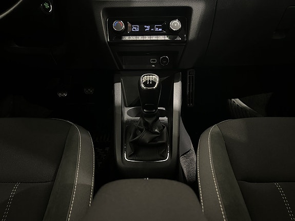 Skoda Fabia 16 of 23