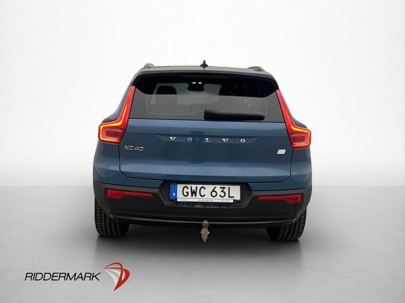 Volvo XC40 8 of 30