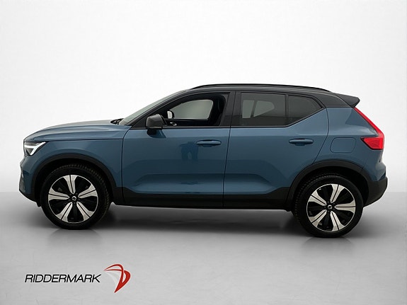 Volvo XC40 5 of 30