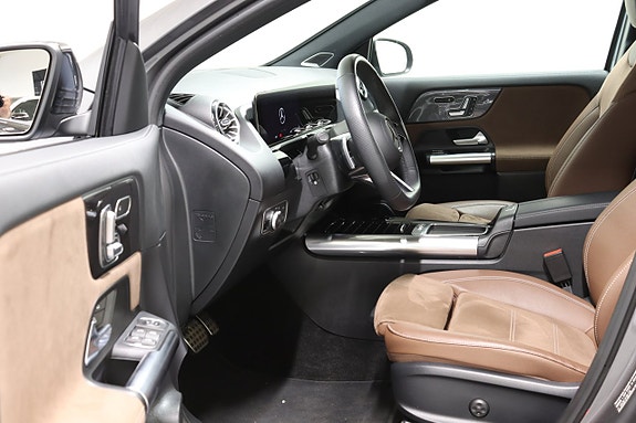 Mercedes-Benz GLA250 e 10 of 26