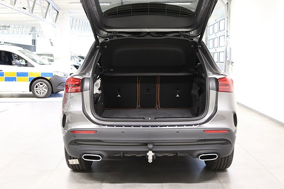 Mercedes-Benz GLA250 e 6 of 26