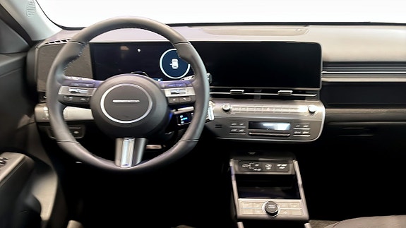 Hyundai Kona 4 of 12