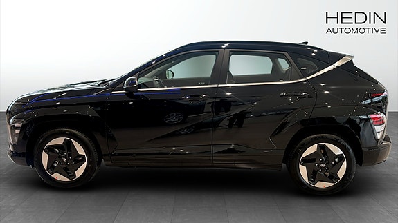Hyundai Kona 6 of 12